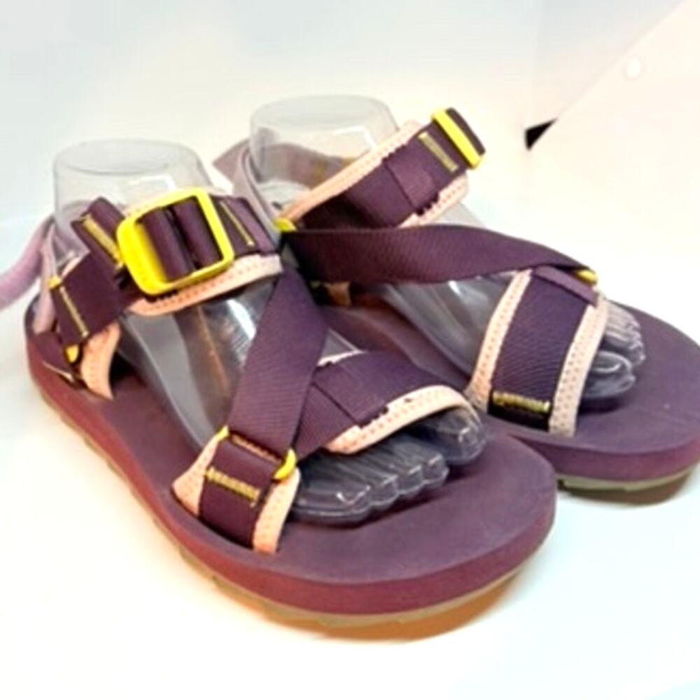 Merrell purple sport sandals 9